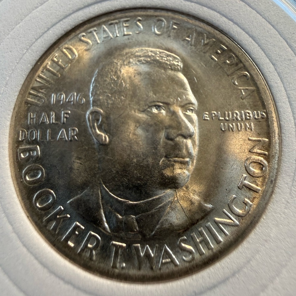1946 Booker T. Washington Commemorative Half Dollar - 90% silver